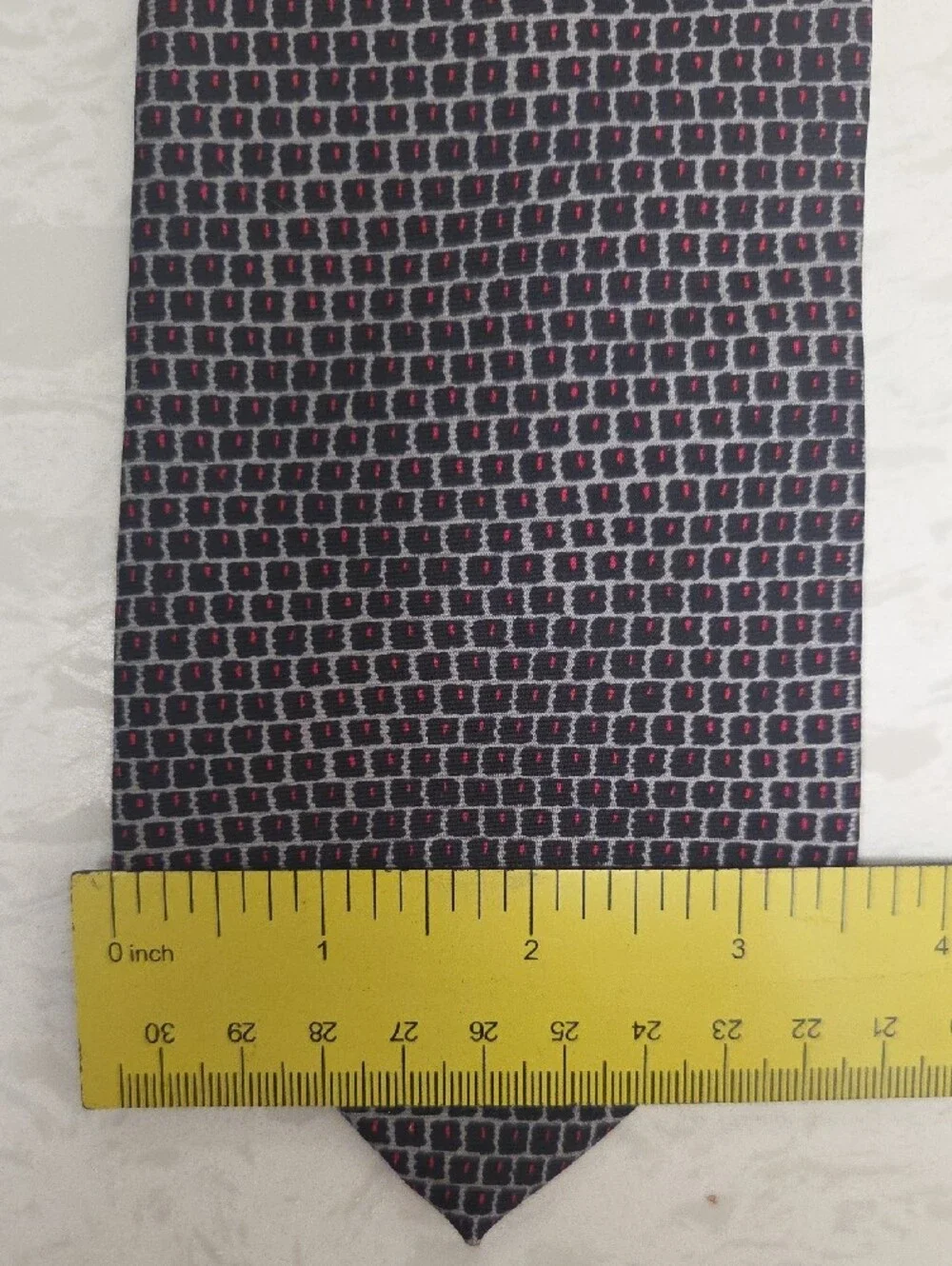 Christian Dior Men's Italian Silk Dark Gray/Burgundy Geometric Tie 3.55x57.5
